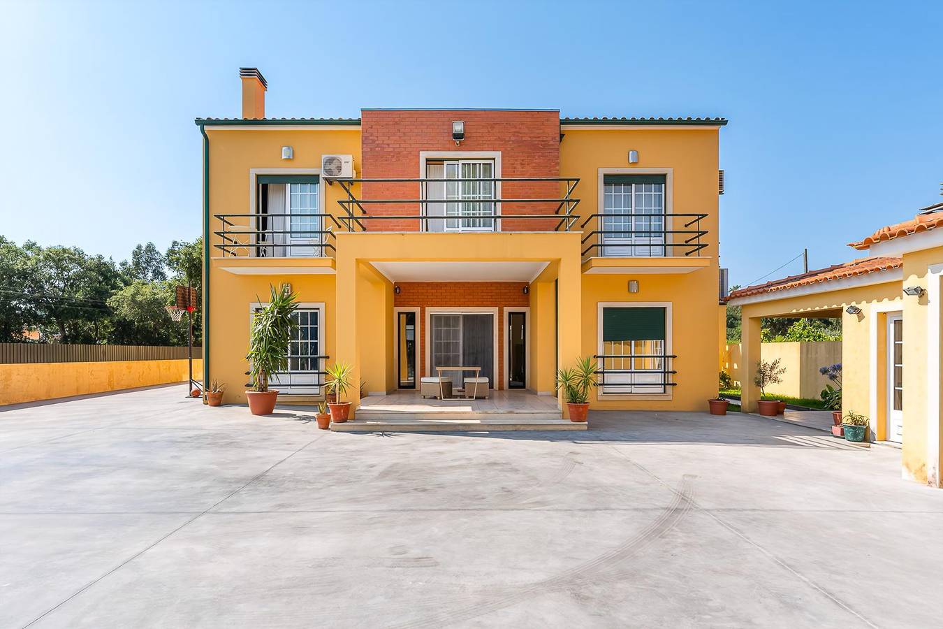 Ferienhaus für 11 Personen mit Terrasse in Mealhada, Ventosa do Bairro e Antes, Aveiro Distrikt