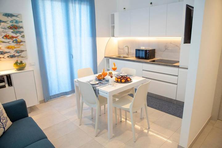 Apartamento de vacaciones para 5 personas, con vistas y balcón - 1