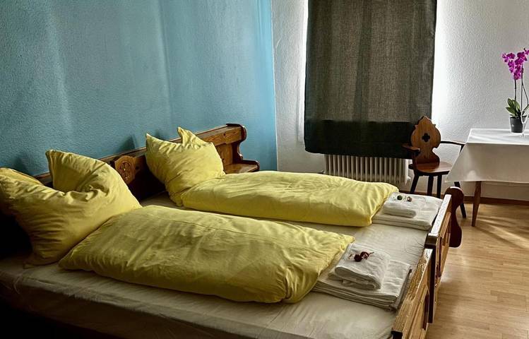 Ferienwohnung für 4 Personen, mit Terrasse und Ausblick in Inning am Ammersee