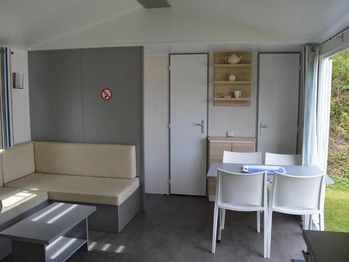 Gîte pour 4 personnes, avec terrasse et piscine, animaux acceptés à Viroinval - 2