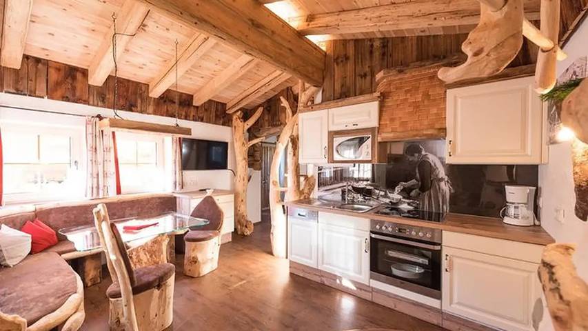 Hütte für 4 Personen, mit Terrasse in Alpbach