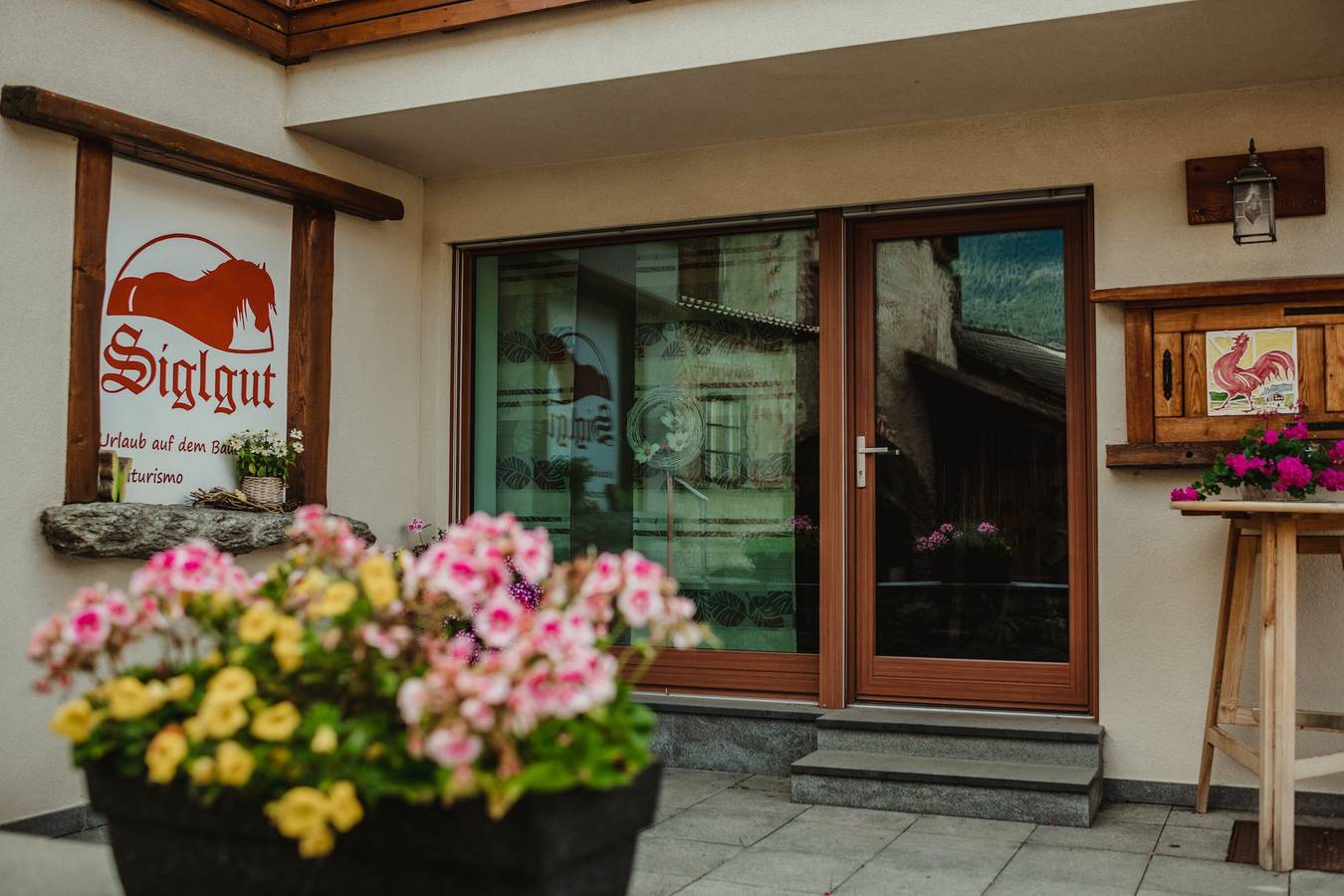 Ganze Wohnung, Apartment 'Siglgut Ferienwohnung Wendy' mit Bergblick, Gemeinschaftsterrasse & Wlan in Tarsch, Latsch
