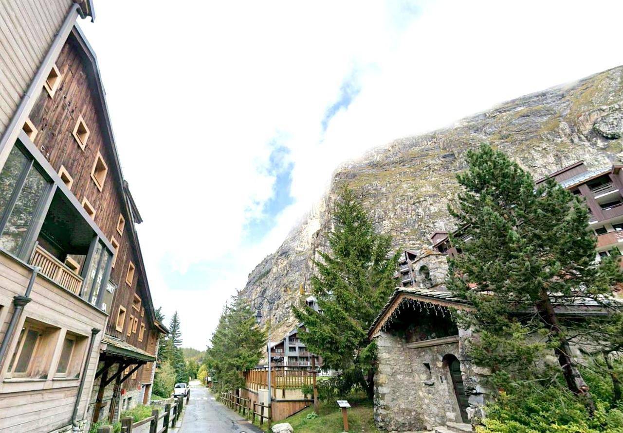 Four-Bedroom Holiday Home in Val-d'Isère, Massif du Ruitor