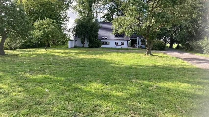 Ferienhaus für 8 Personen, mit Terrasse und Garten sowie Sauna in Hohenkirchen (Wangerland)