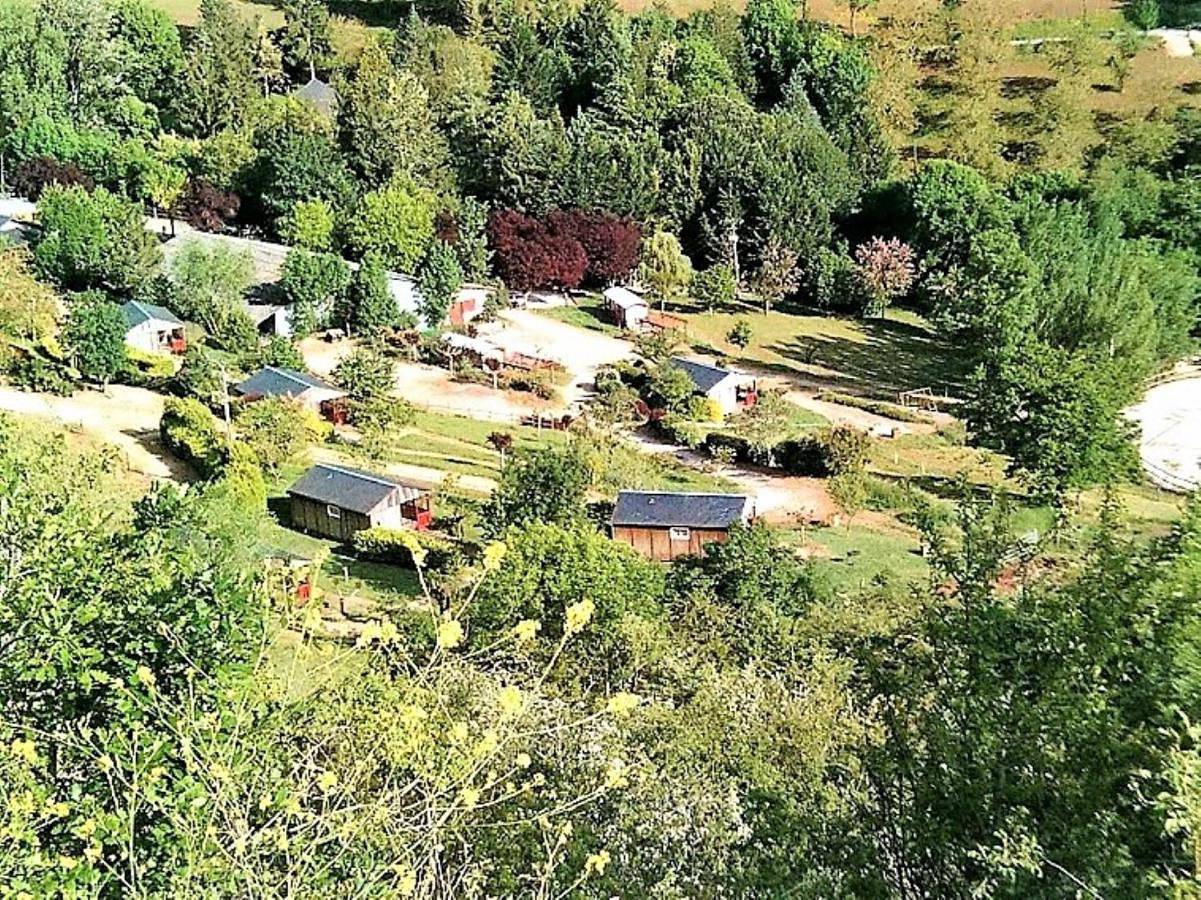 La Frégière Chalets in Clairvaux-d'Aveyron, Aveyron