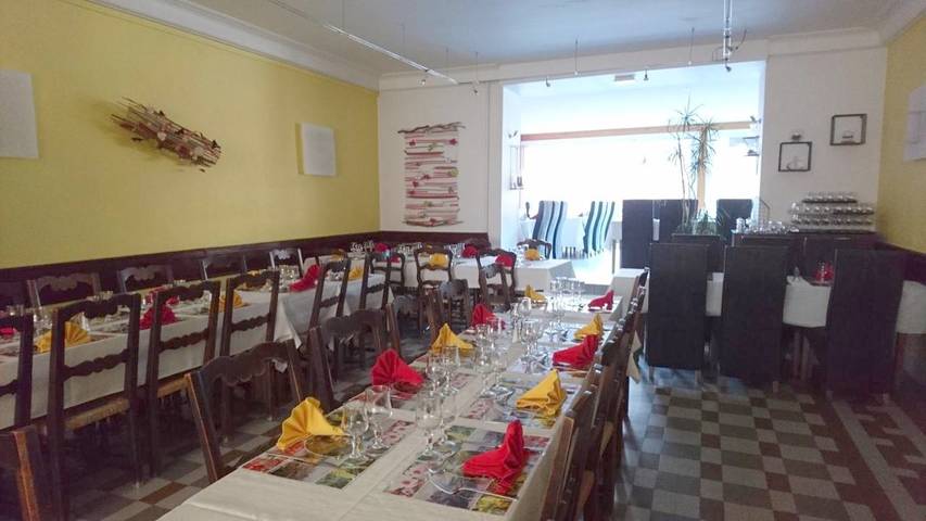 Hôtel pour 3 personnes, avec terrasse ainsi que jardin et piscine, animaux acceptés à Lamastre - 4