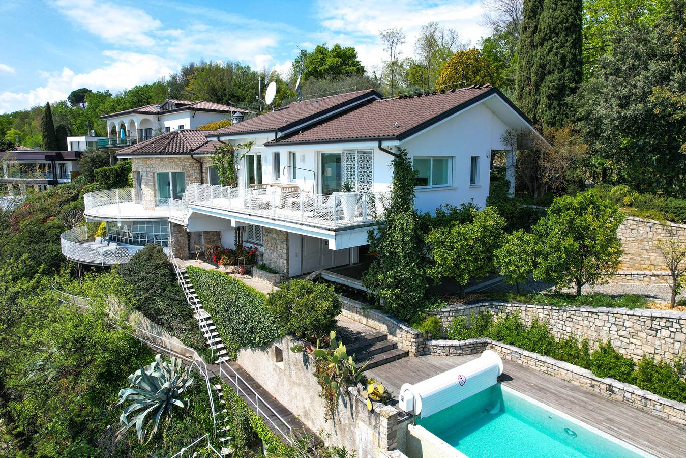 Villa Flora infinity pool private beach by Bgl in Manerba del Garda, Prealpi Gardesane