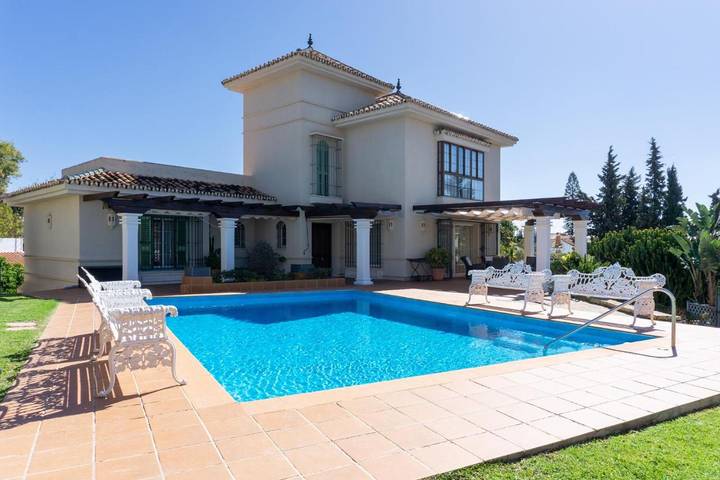 Chalet para 8 personas, con Terraza además de Jardín y Piscina en Puerto de la Torre