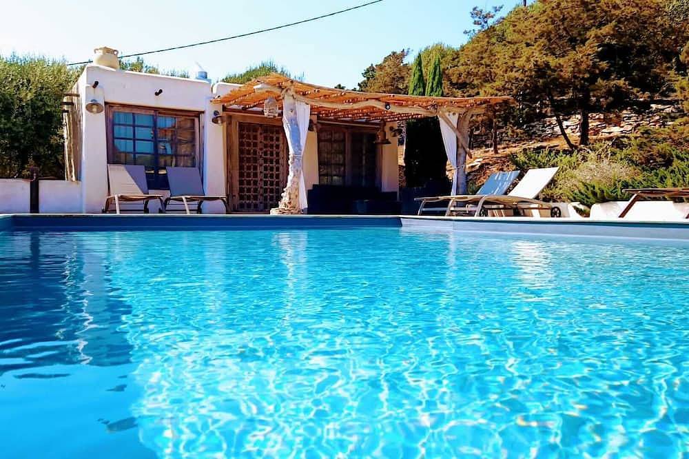 Sympa Huis met prive zwembad, toegang tot het strand te voet, 5 min van de Golf van Sperone in Bonifacio, Sartène en omgeving