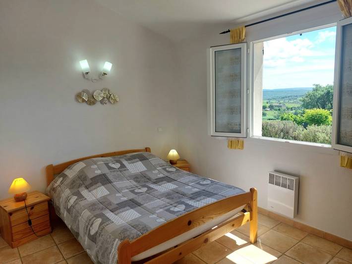 Location de vacances pour 6 personnes, avec jardin, animaux acceptés à Bessas - 4