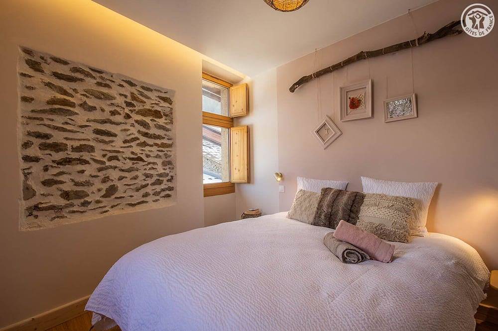 Tour Ramus - La Poivriere in Albertville, Albertville region