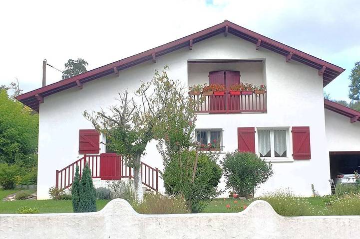 Villa for 8 people, with garden, with pets - 1