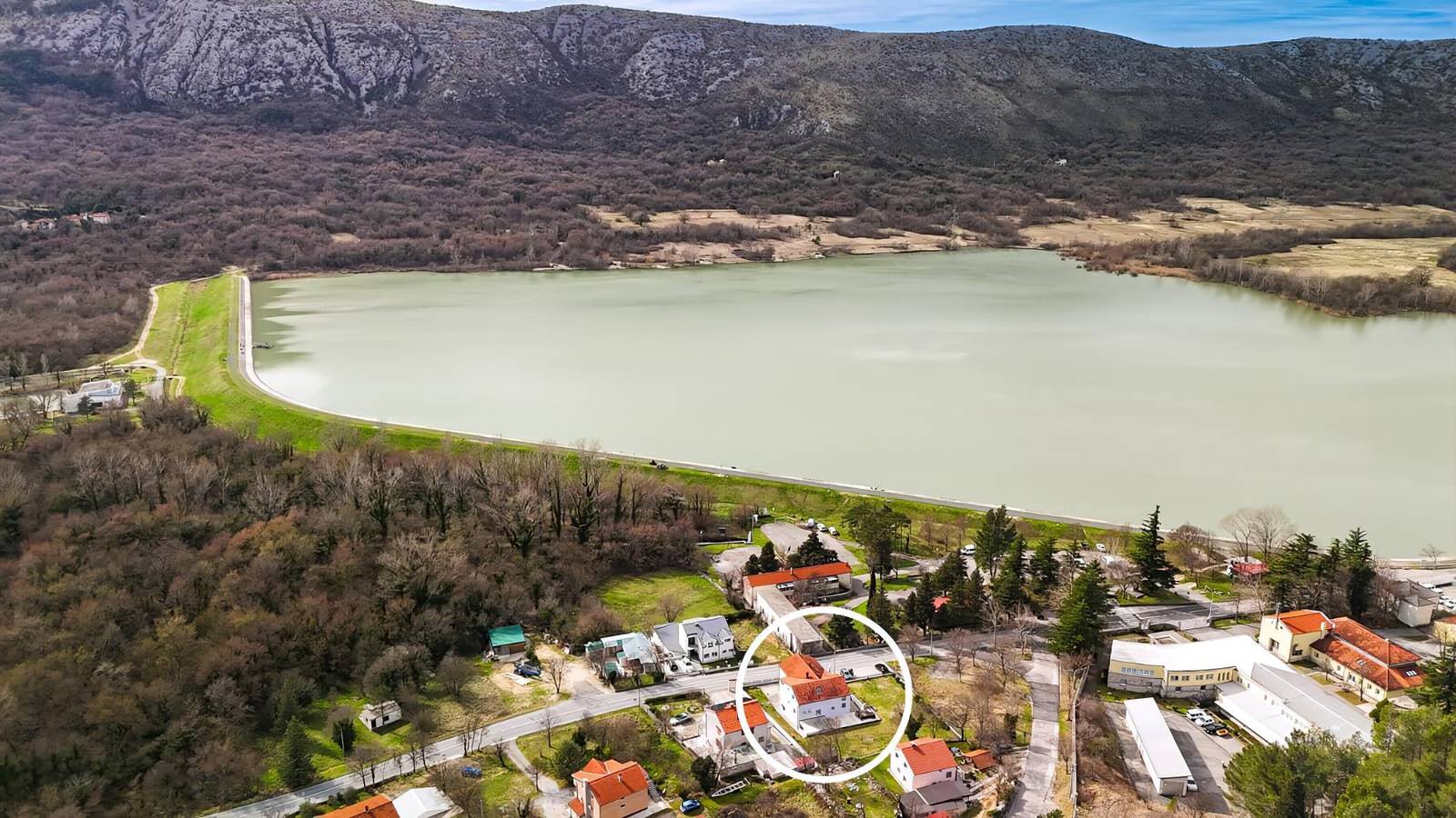 Ganze Wohnung, Apartments Nevistic lake view in Tribalj, Primorje-Gorski Kotar