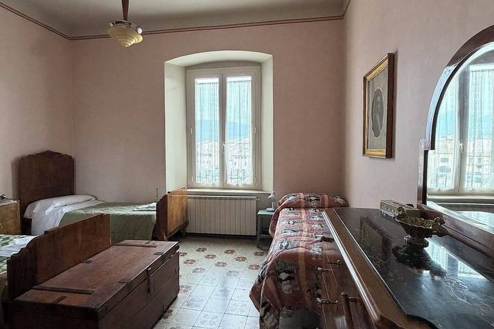 Appartamento intero, Appartamento Via Pascoli 14 by Ospitaci in Foligno, Perugia e dintorni