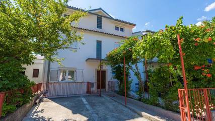 Ferienwohnung für 6 Personen, mit Balkon, mit Haustier in Selce