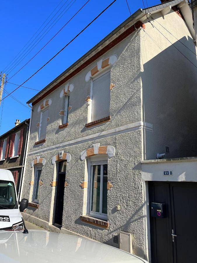 Two-Bedroom Townhouse in Caen, Caen und Umgebung