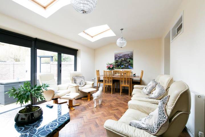 Holiday rental for 11 people, with Terrace and Garden in Shrewsbury