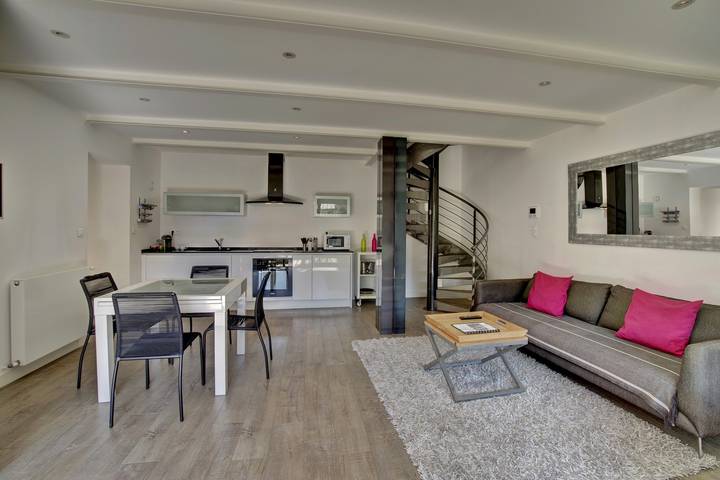 Location de vacances pour 5 personnes, avec jardin et terrasse à Bordeaux - 2