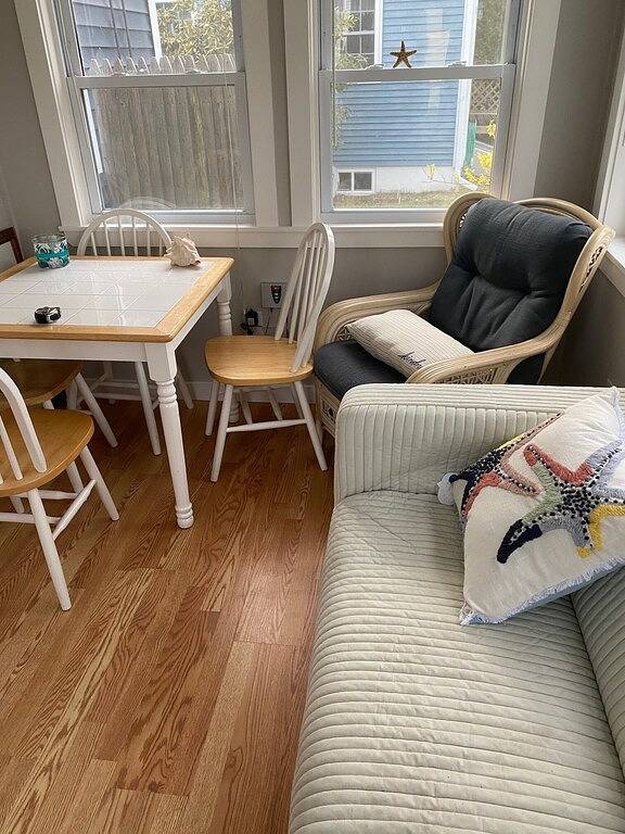 Longs Sands Beach Cottage mit neu renoviertem Bunkhouse, nur einen kurzen Spaziergang vom Strand entfernt! in Cape Neddick, York County