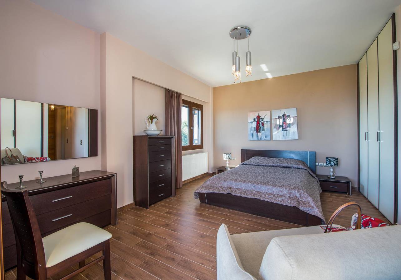 Villa für 8 Personen mit Garten in Maleme, Chania und Umgebung