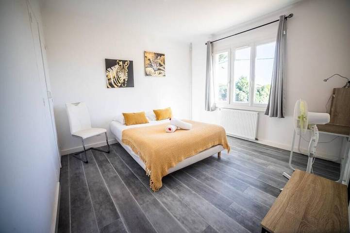 Gîte pour 9 personnes, avec Piscine dans Sud de France Arena Montpellier