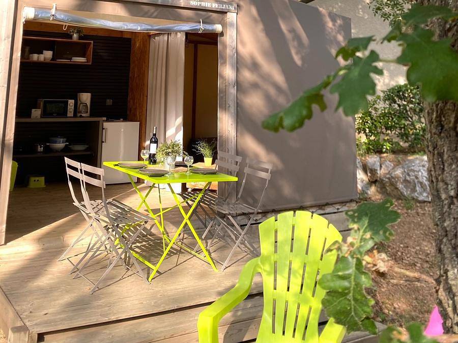 Camping La Tour de France - Safarizelt 4 personen - Maori (ohne Sanitäranlagen) in Latour-de-France, Regionaler Naturpark Corbières-Fenouillèdes