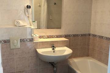 Appartement De Vacances pour 4 Personnes dans Beausoleil, Région de Nice, Photo 4