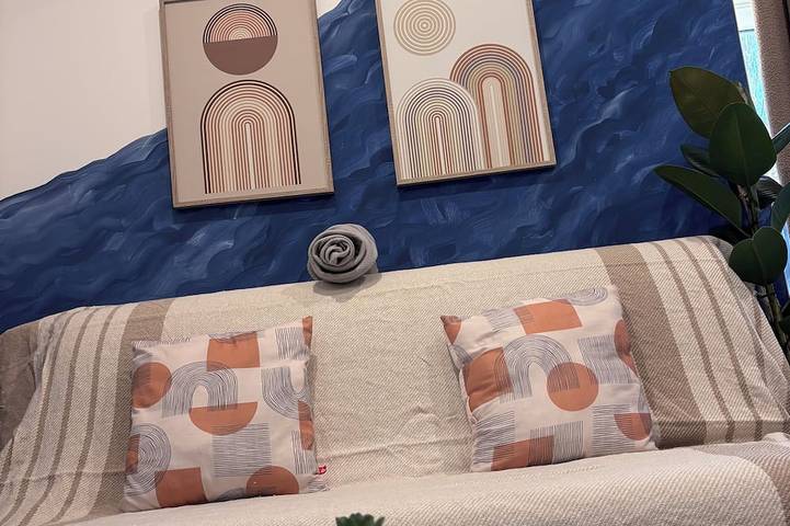 Gîte pour 2 personnes, avec terrasse et jardin à Briord