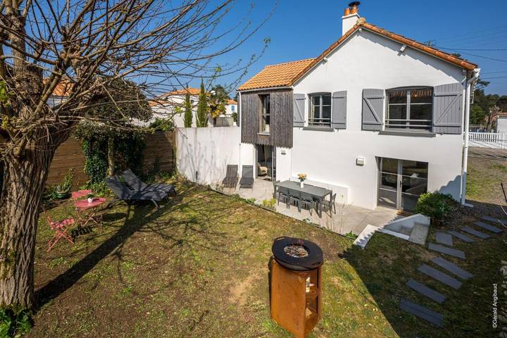 Villa pour 8 personnes, avec terrasse et jardin à Jard-sur-Mer