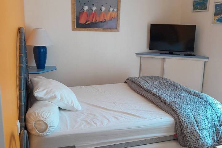 Location de vacances pour 5 personnes, avec jardin à Le Collet-de-Dèze - 2