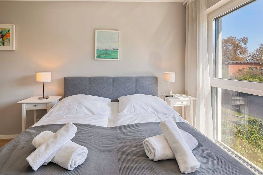 Vacation home in the Prater - in the countryside yet central - garden & sauna in Vienna, Selva Viennese