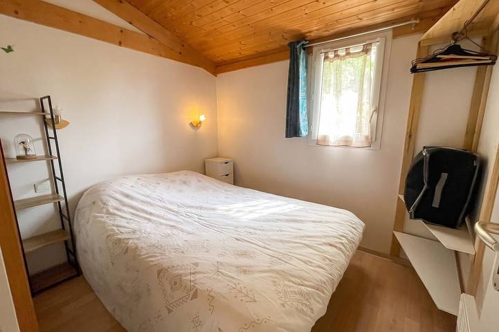 Gîte pour 6 personnes, avec Piscine à Chazemais - 2