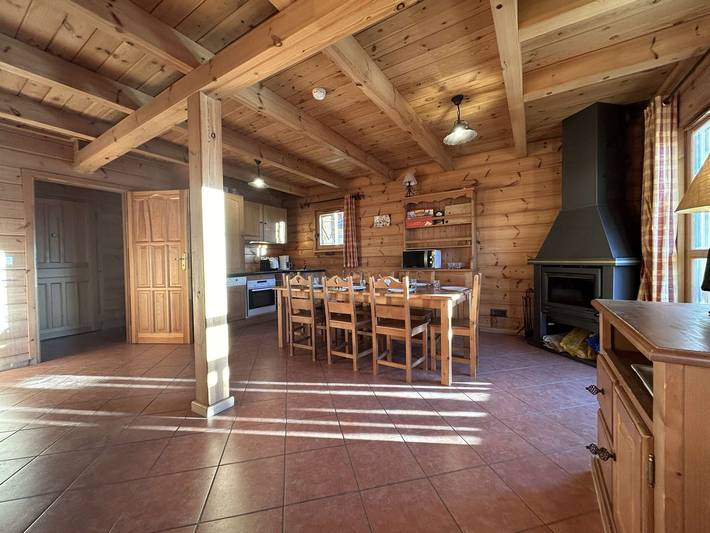 Maison pour 8 personnes, avec Balcon ainsi que Terrasse et Piscine dans La Joue du Loup