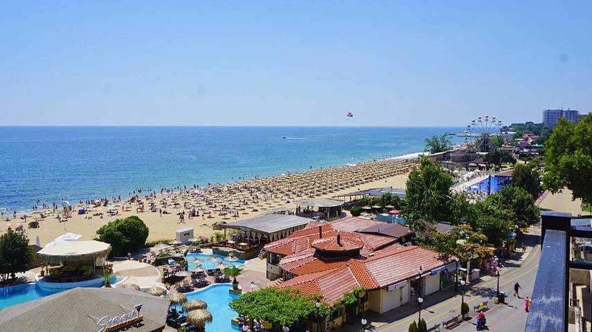 Ferienwohnung für 4 Personen, mit Balkon und Ausblick in Varna