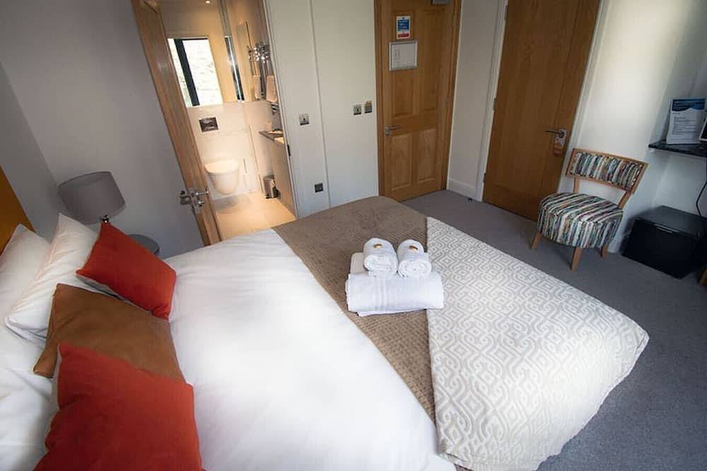 Courtyard Double Room - Penarth Seafront in Penarth, Cardiff