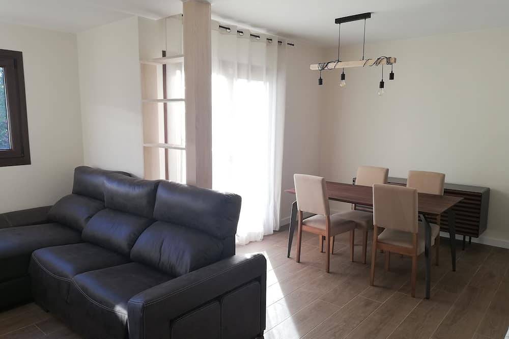 Cotefablo House. Ara accommodation. Gavín (Biescas) in Gavín, Biescas