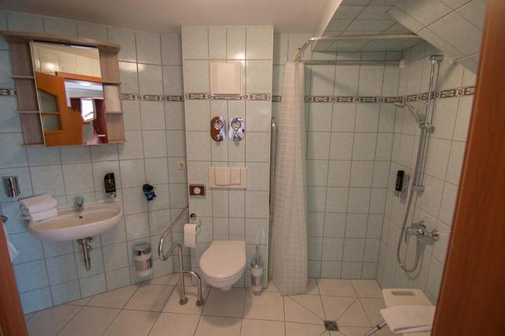 Hotel für 2 Personen, mit Terrasse und Garten in Zehdenick - 3
