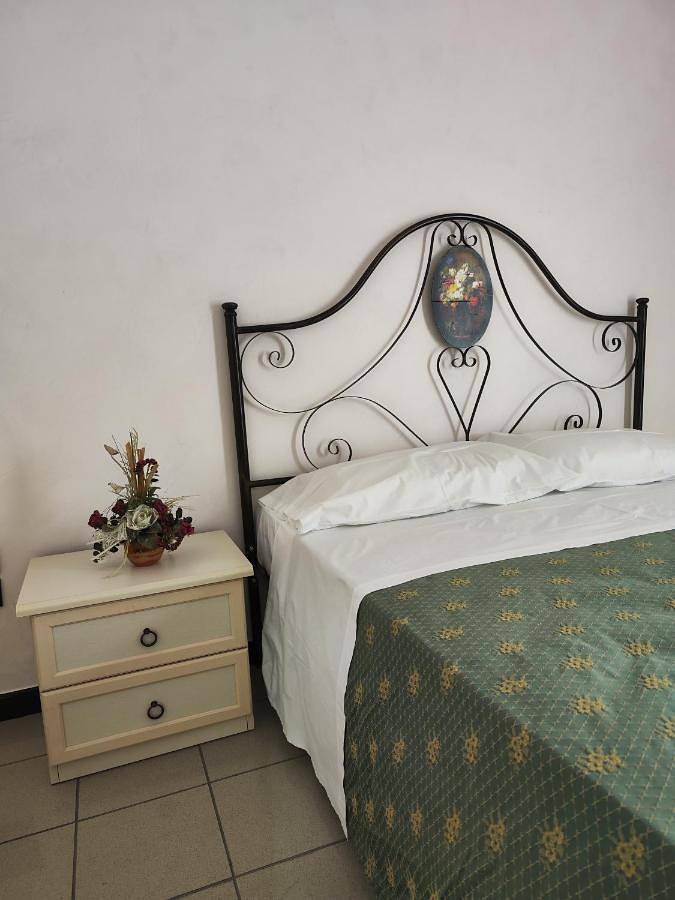 Quadruple Room with Private Bathroom in Castrovillari, Province de Cosenza
