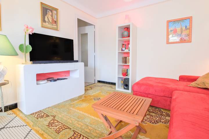 Gîte pour 2 personnes, avec jardin dans Boulazac Isle Manoire