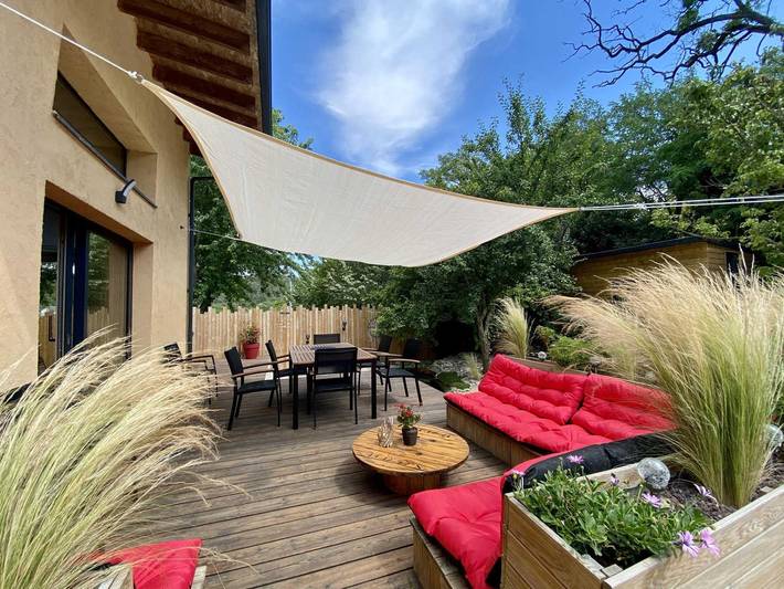 Gîte pour 6 personnes, avec Terrasse et Jardin