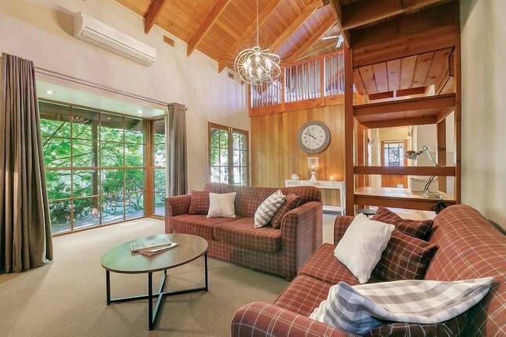 Stonehenge Retreat Ballarat in Ballarat