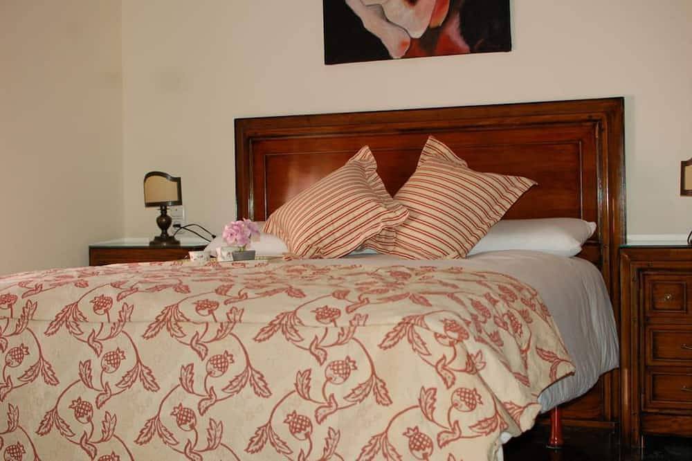 Entire apartment, The Great Luxury Attic Watchtower in Antequera, Málaga Province