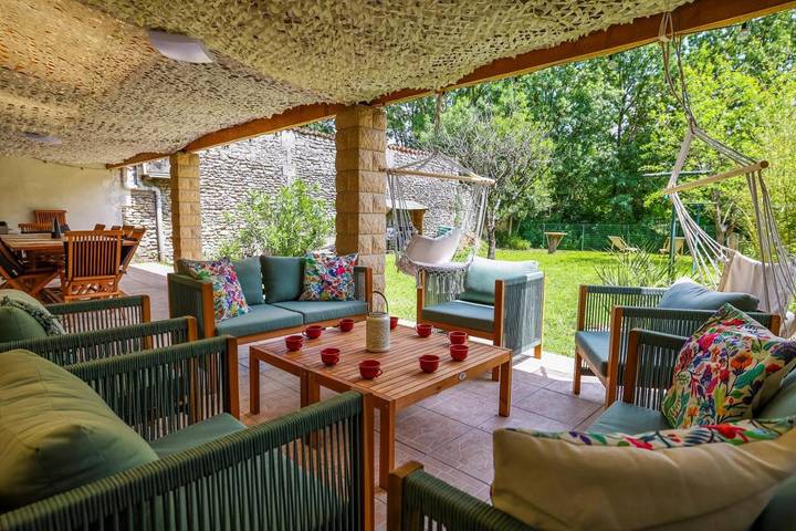 Villa pour 10 personnes, avec vue et jardin, adapté aux familles