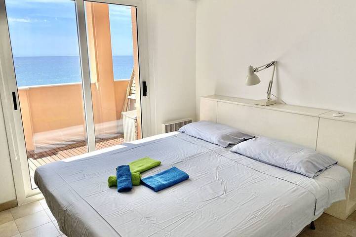Appartement entier, Une magnifique vue mer sur les terrasses du Bristol in Menton, Côte méditerranéenne (France)