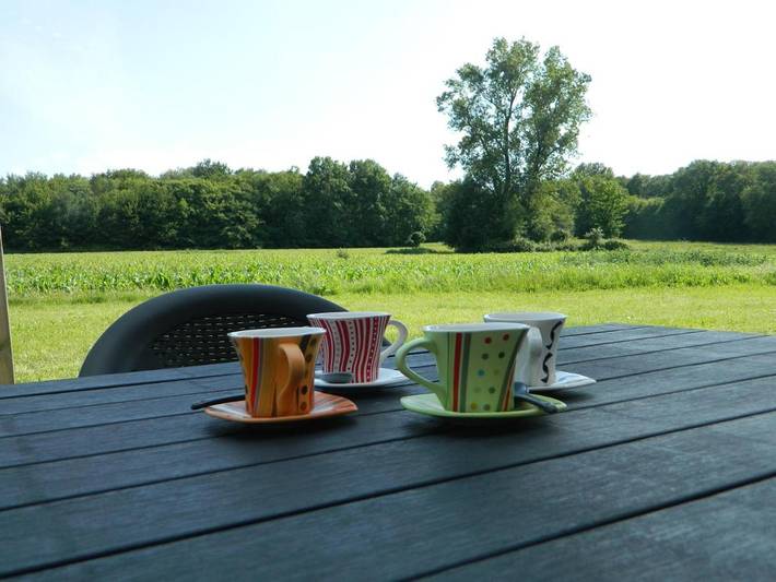 Location de vacances pour 4 personnes, avec vue et jardin, adapté aux familles à Saint-Hilaire-du-Bois - 3