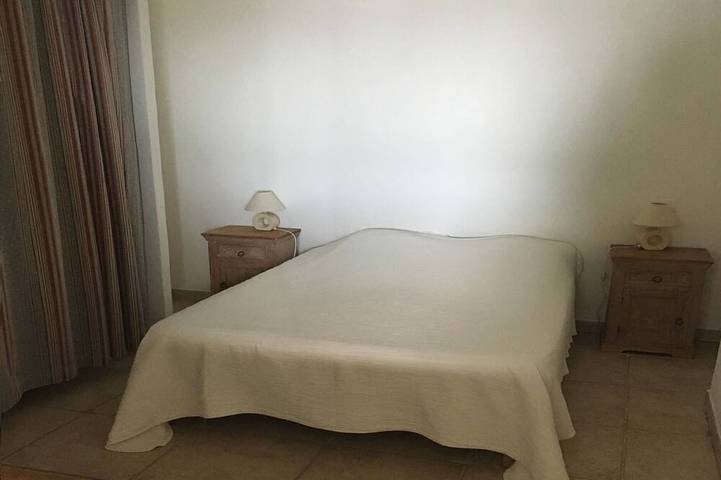 Apartamento entero, N°13-Apartamento-Baño privado con ducha-Vista al Mar in Favone, Sari-Solenzara