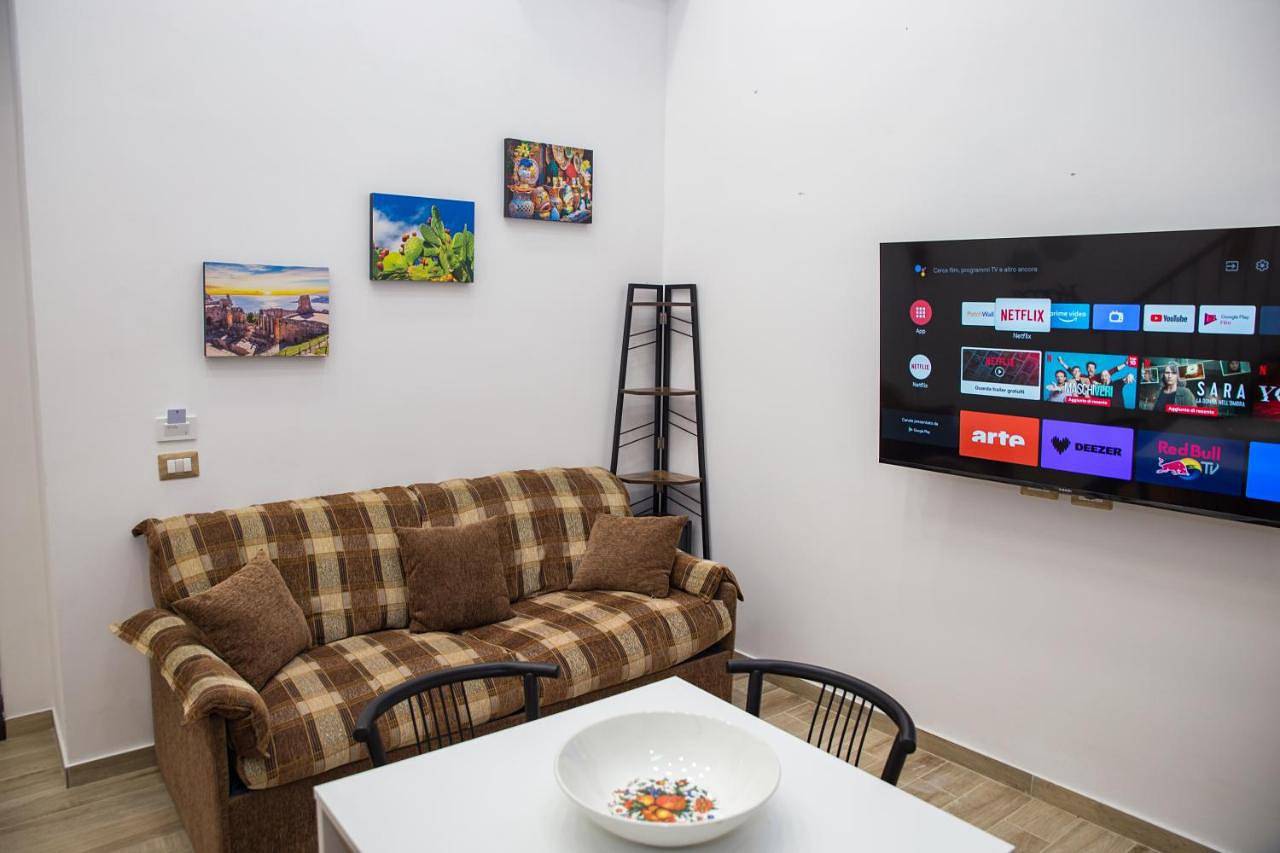 3 Rooms Catania - Madeira bright loft cozy quiet independent in Catania, Catania e dintorni