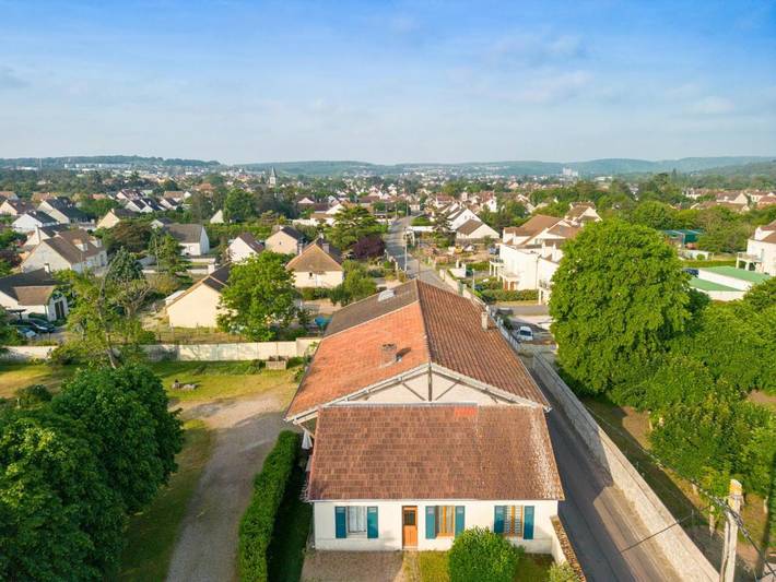 Location de vacances pour 5 personnes, avec vue et jardin à Freneuse - 3