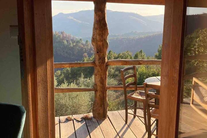 Casa de férias para 4 pessoas, com vista e jardim e ainda piscina em Vinhais (Bragança)