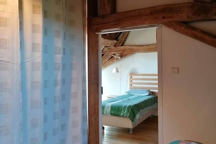 Gîte pour 4 personnes, avec jardin et piscine, animaux acceptés à Neuilly-le-Réal - 3